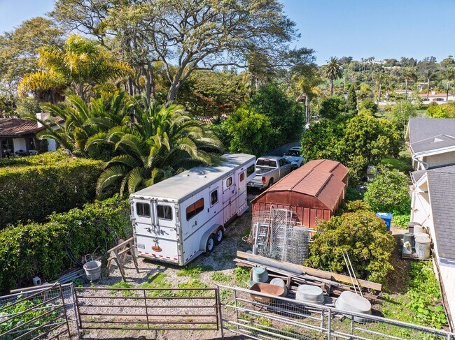 Building Photo - Discover Your Dream Sanctuary at Braemar Ranch, Yankee Farm!