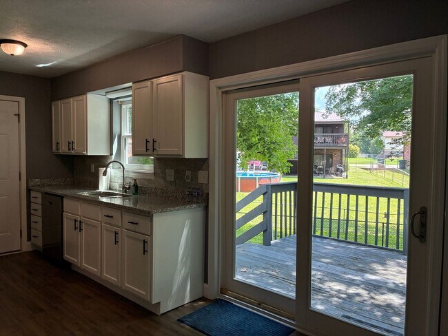Building Photo - 964 Timberwood Dr