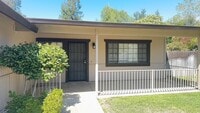 Building Photo - Willow Brook Estates Home in Cul-de-sac