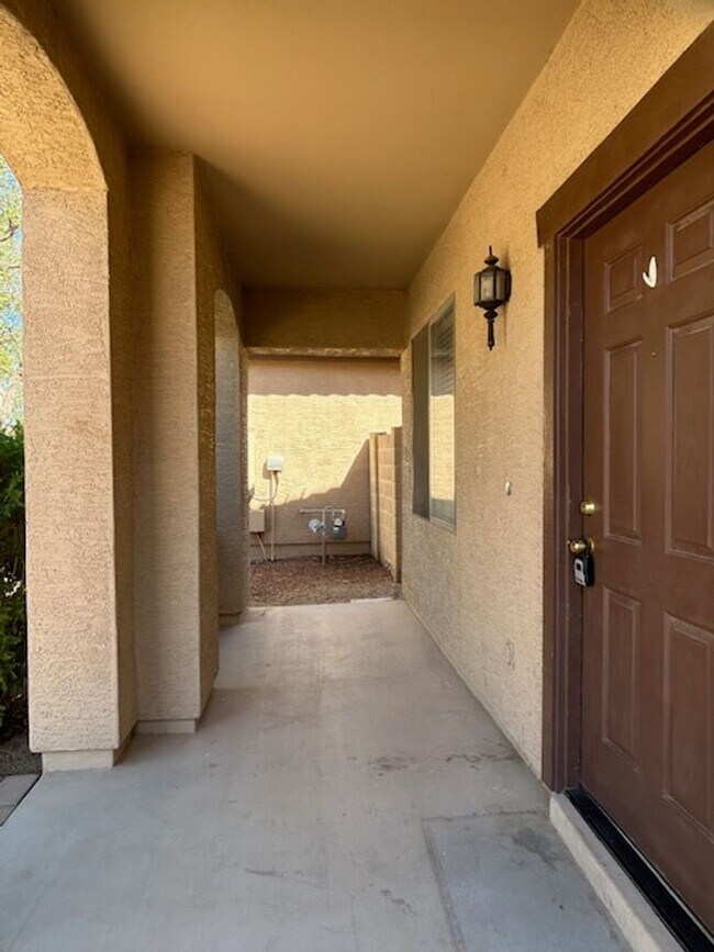 Building Photo - Gilbert rental near ASU Polytech