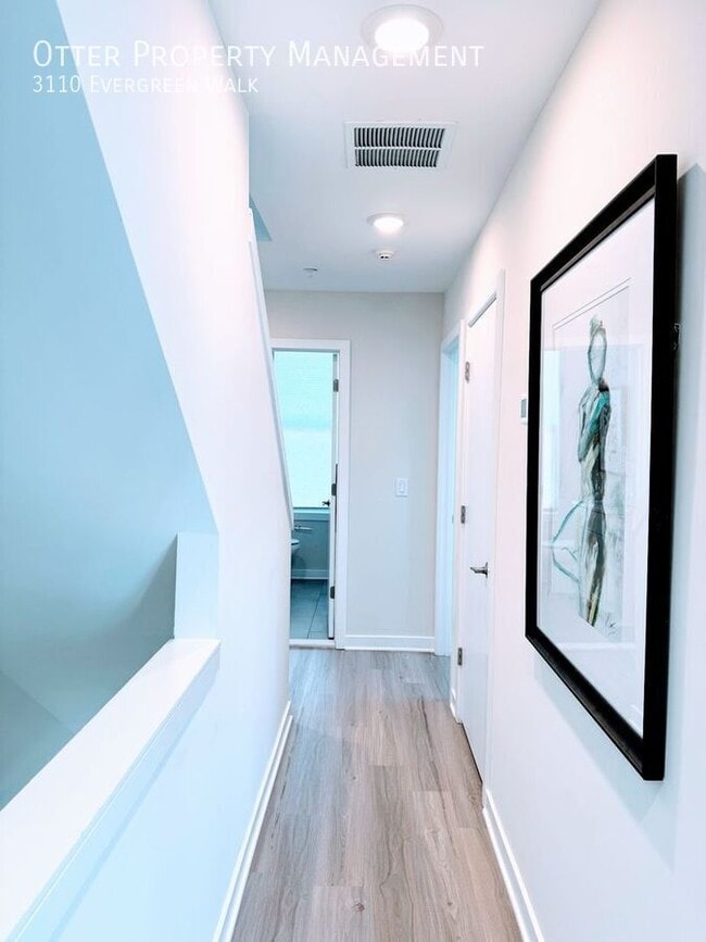 Building Photo - 3110 Evergreen Walk