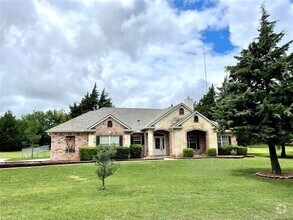 Building Photo - 3804 Crimson Wood