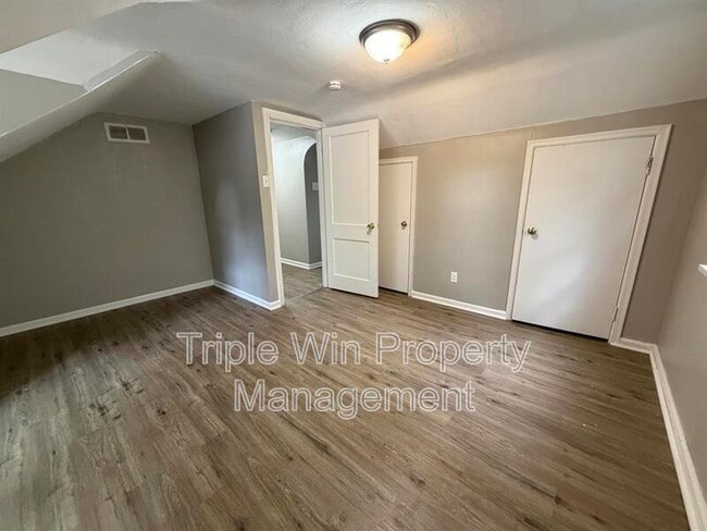 Building Photo - 1629 Redman Rd