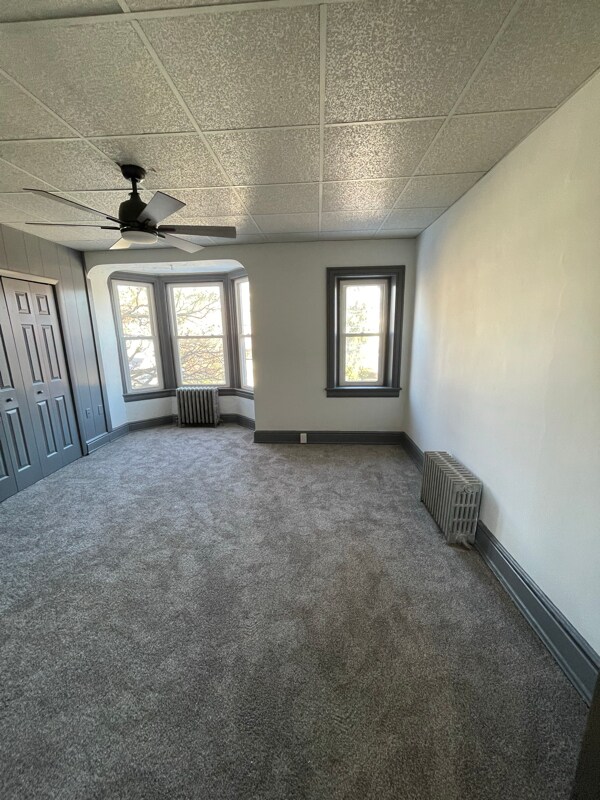 Building Photo - 1350 Mt Rose Ave