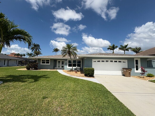 Primary Photo - Beautifully Furnished Pool Home with Boat ...