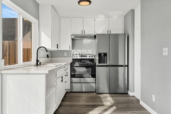 Building Photo - 11104 Grant Way