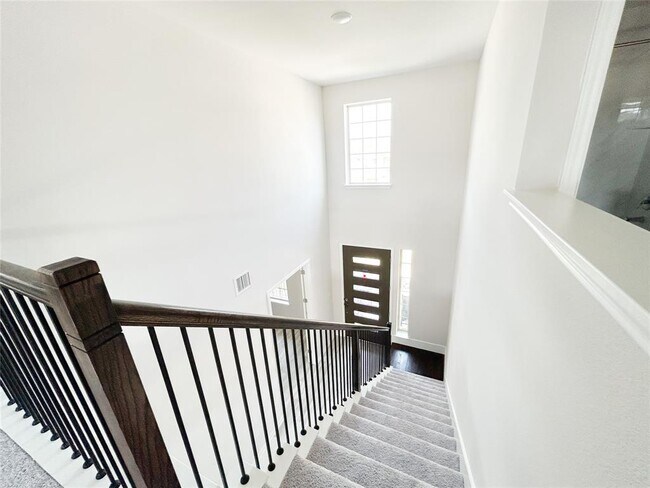 Building Photo - 4620 Modena Bay Bend