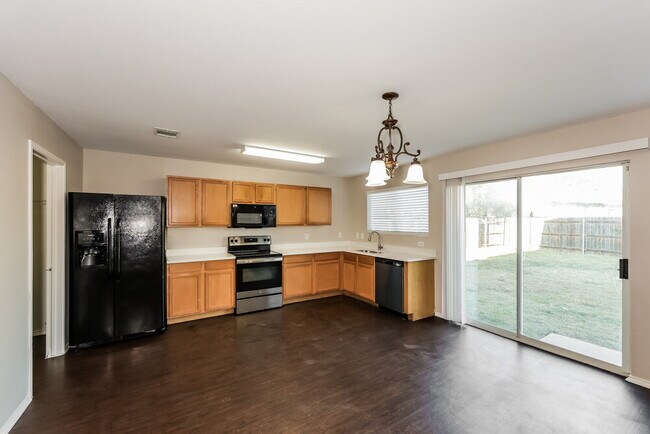 Building Photo - 8532 Shallow Creek Dr