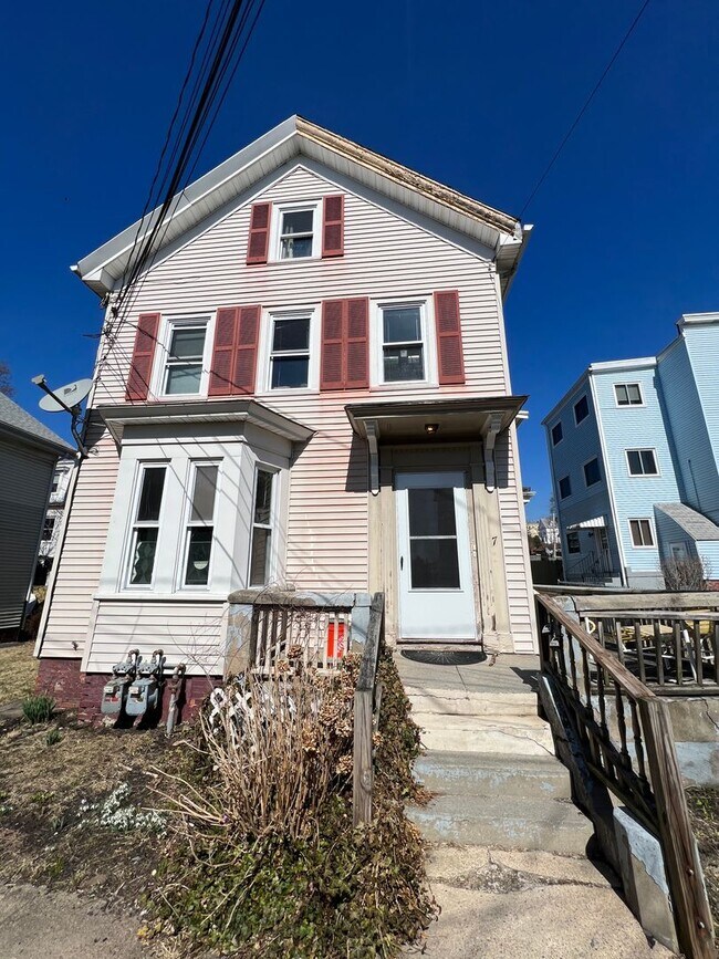 Building Photo - 7 Craigie Terrace