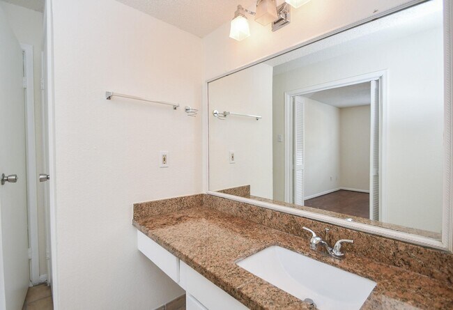 Building Photo - 2120 El Paseo St