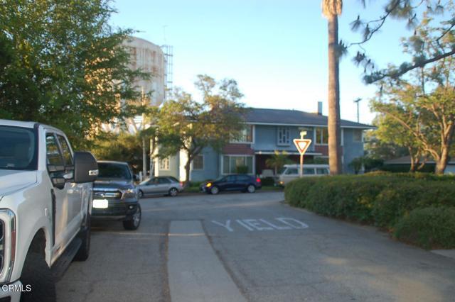Building Photo - 1637 Raymond Hill Rd