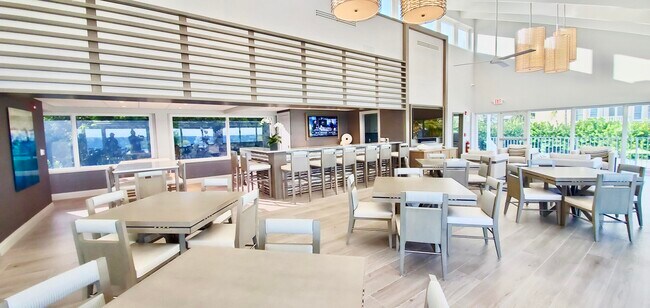 Building Photo - 4748 S Ocean Blvd