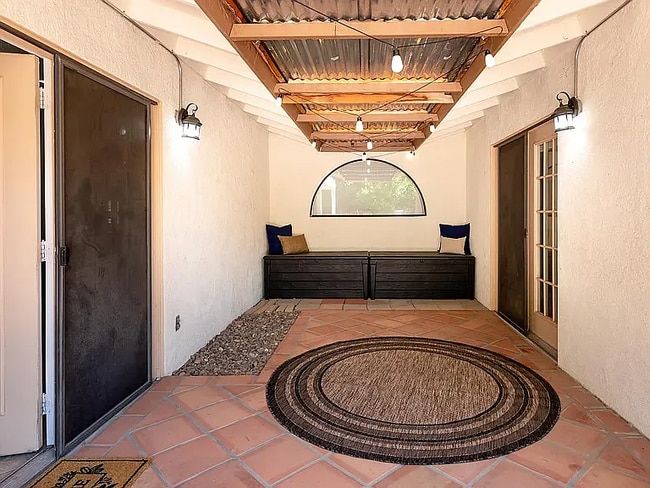 Building Photo - 64747 Pinehurst Cir