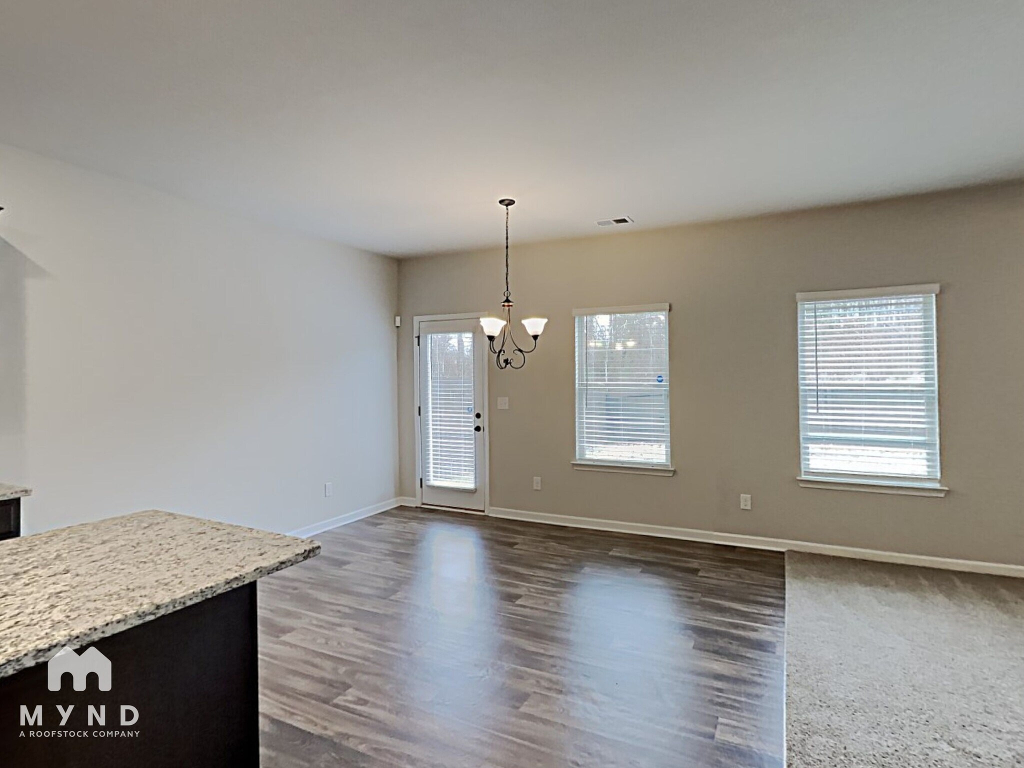Building Photo - 129 Magnaview Dr