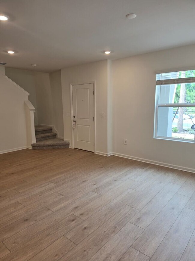 Building Photo - Brand-New 3-Bedroom Townhome in Crossprairie – Modern Living in St. Cloud