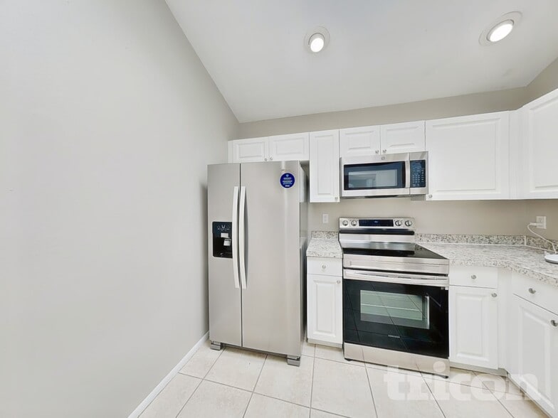 Building Photo - 4210 38th St W