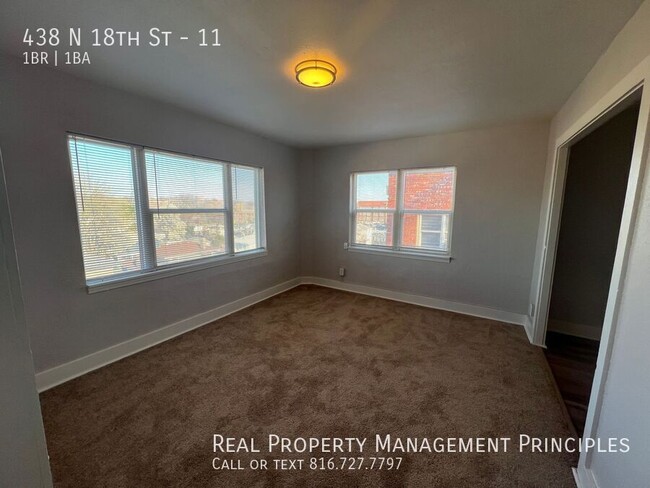 Building Photo - 438 N 18th St