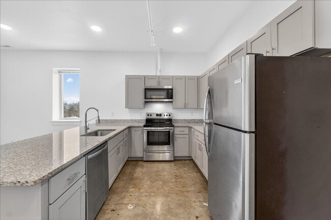 Building Photo - Quince, Fünfzehn, Fifteen!