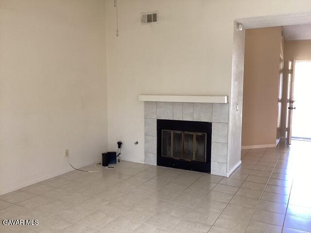 Building Photo - 3522 Ave J-2