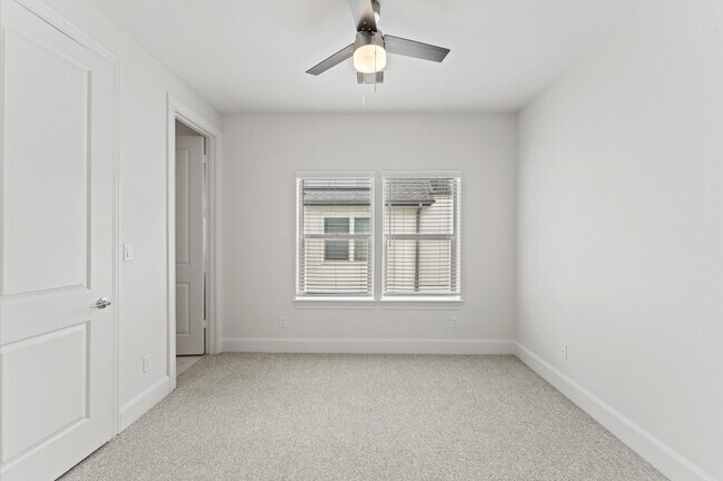 Building Photo - 4053 Leeland St