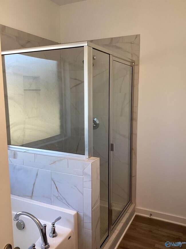 Building Photo - 3220 Spool Ln SW