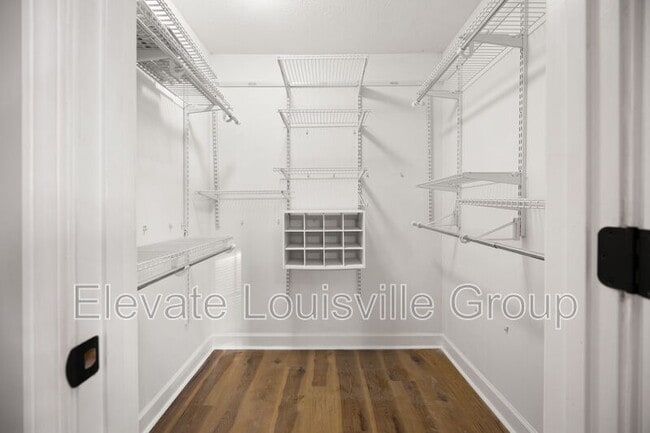 Building Photo - 1135 Milton St