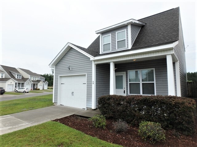 Primary Photo - 28 Thornbury Dr
