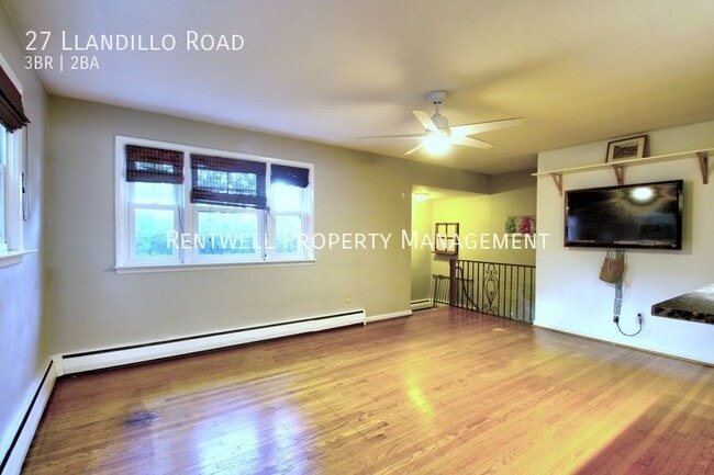 Building Photo - 27 Llandillo Rd
