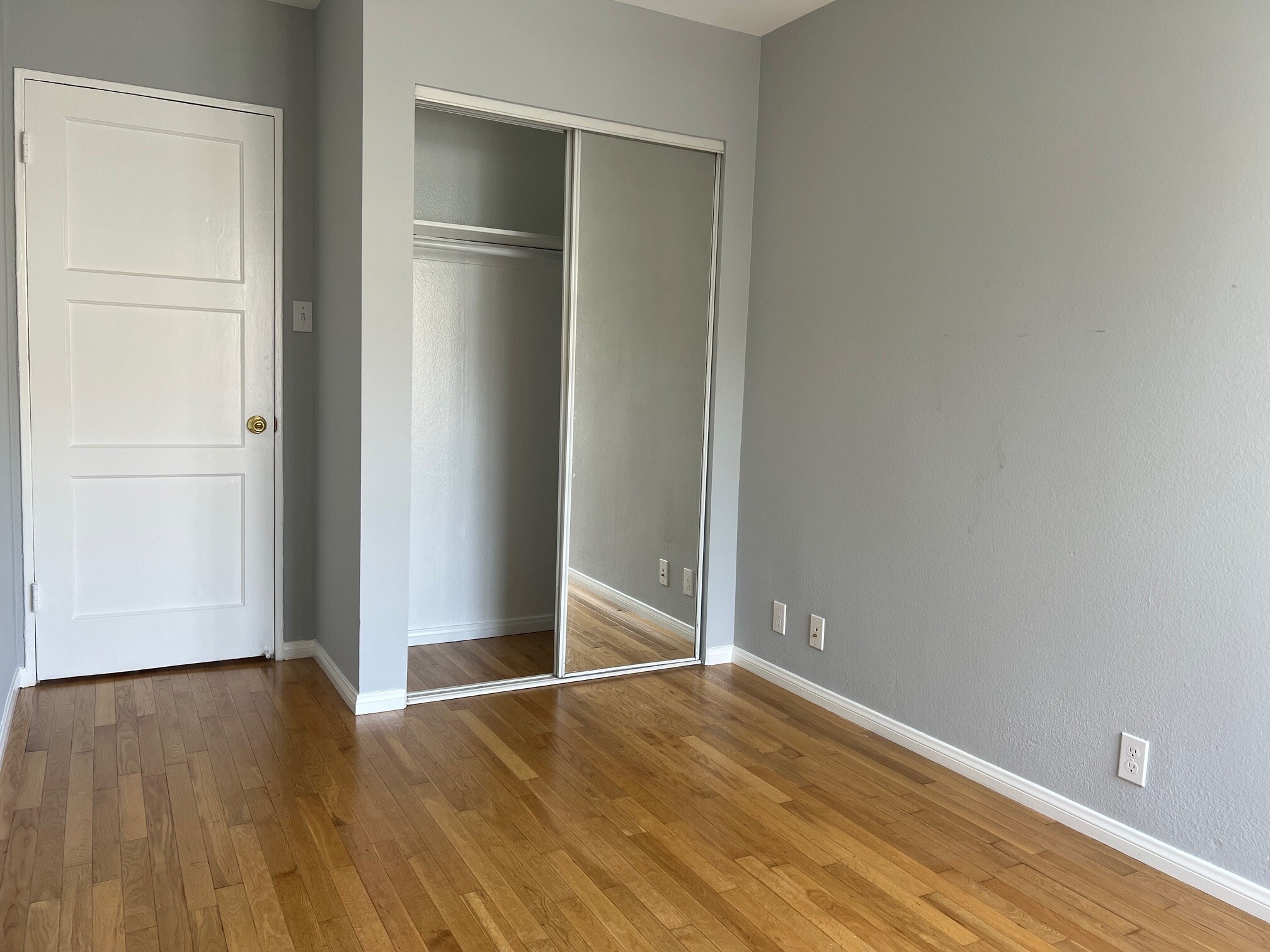 Building Photo - 3841 Westwood Blvd