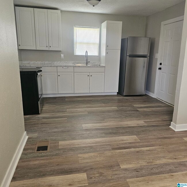 Building Photo - 52659 US-78