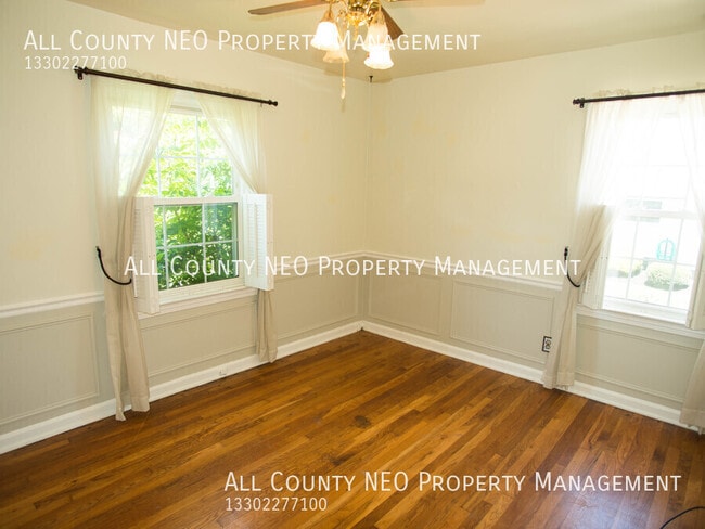 Building Photo - 2359 12th St