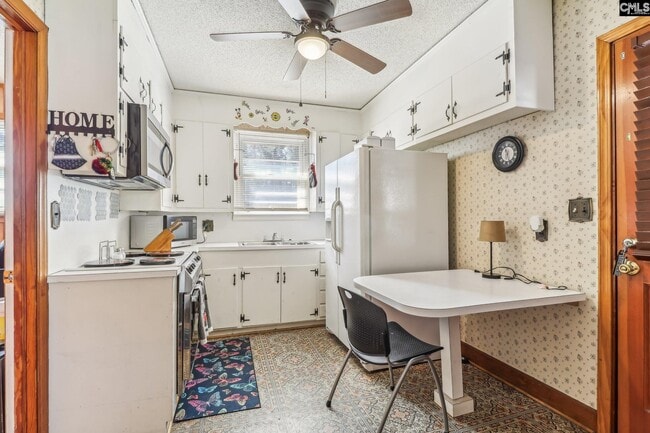 Building Photo - 3422 Covenant Rd