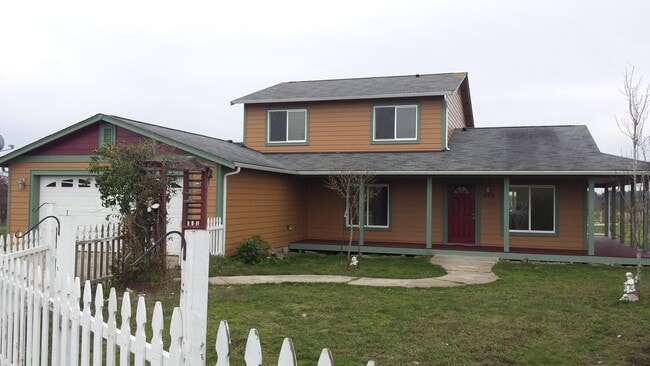 Building Photo - 794 N Holbrook Rd