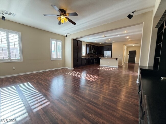 Building Photo - 9172 Domina Royal St