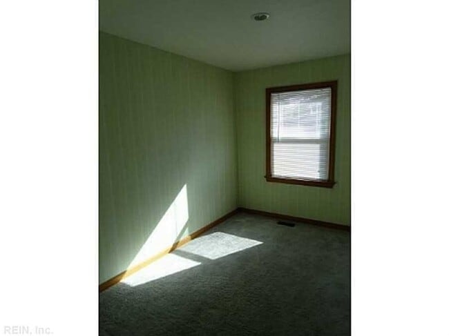 Building Photo - Call Sabrina Thomas at 757-767-0767 for more information