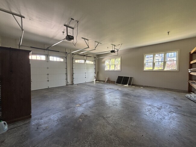 Building Photo - 116 Marco Polo Dr