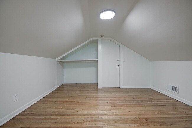Building Photo - 821 NW 48th St