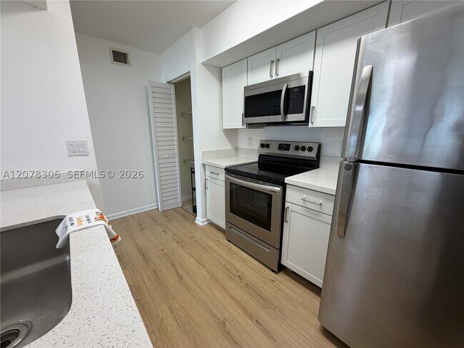 Building Photo - 18226 Mediterranean 1603