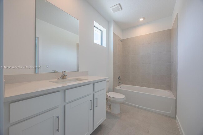 Building Photo - 7064 Channing Ave