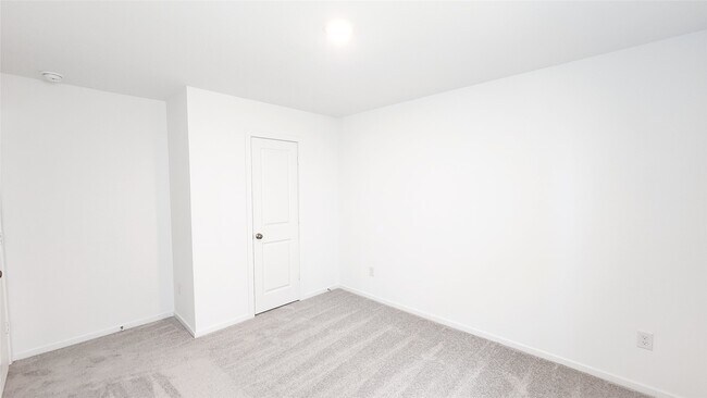 Building Photo - 26819 Feather Reed Dr