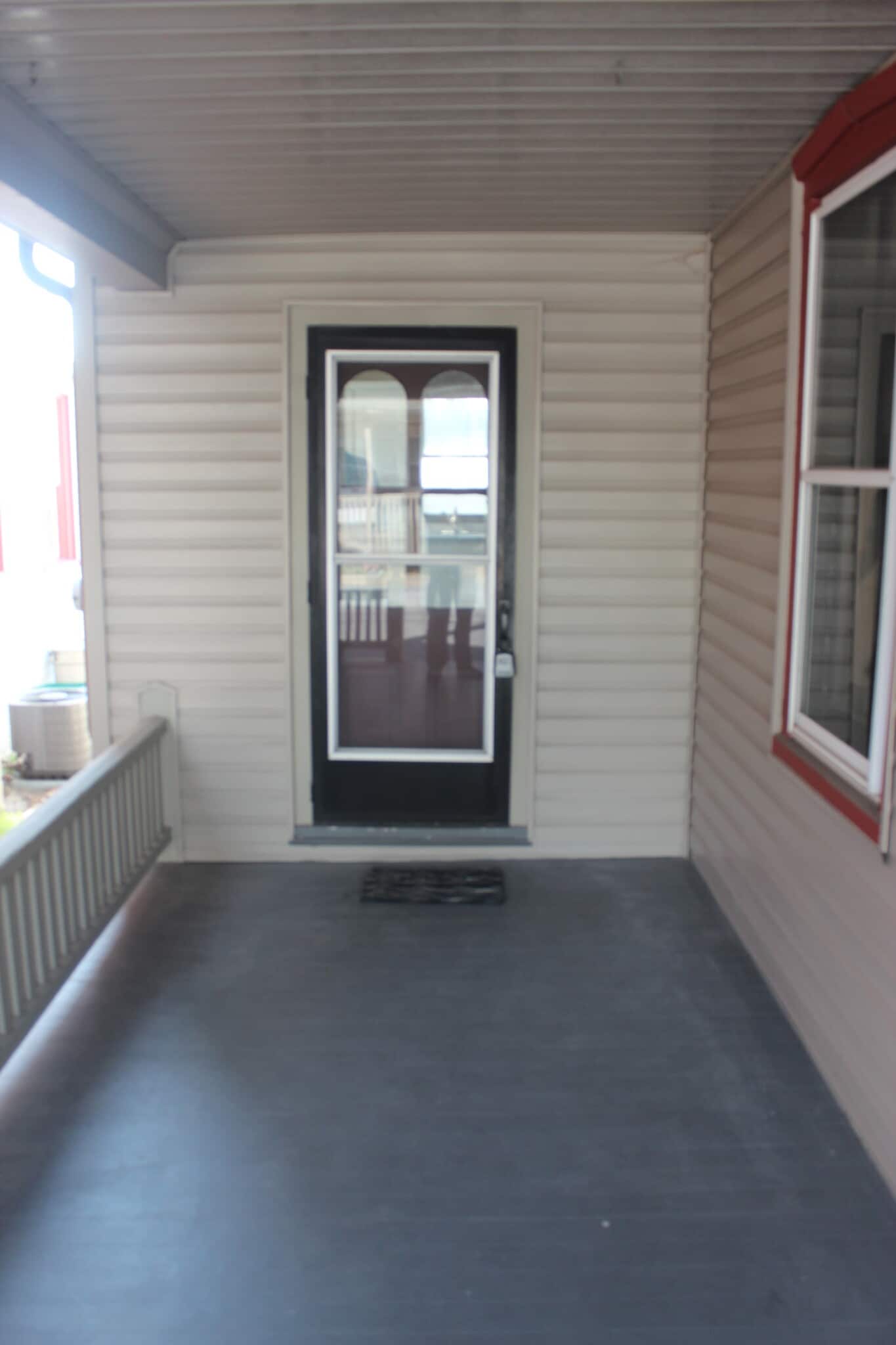 Front side porch - 66 Front St