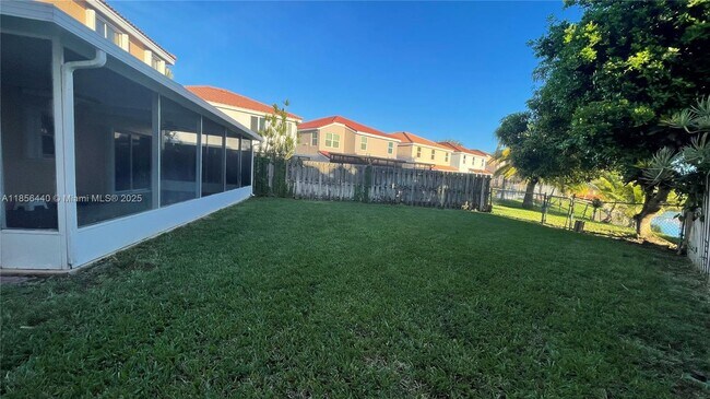 Building Photo - 8274 SW 42nd Ct