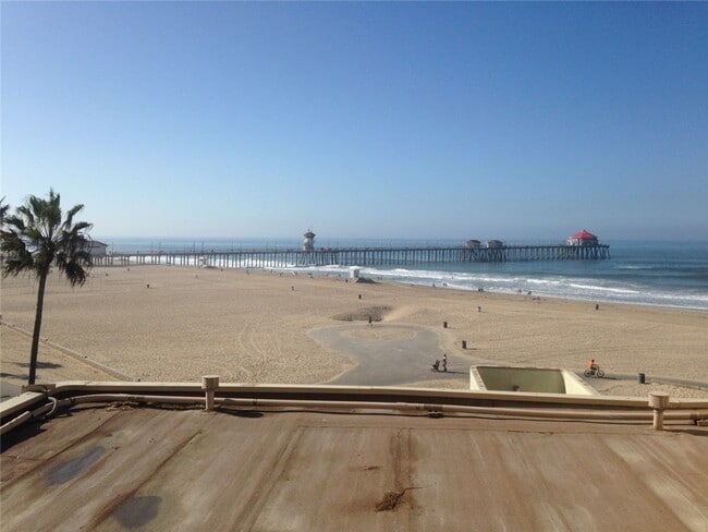 Building Photo - 711 CA-1