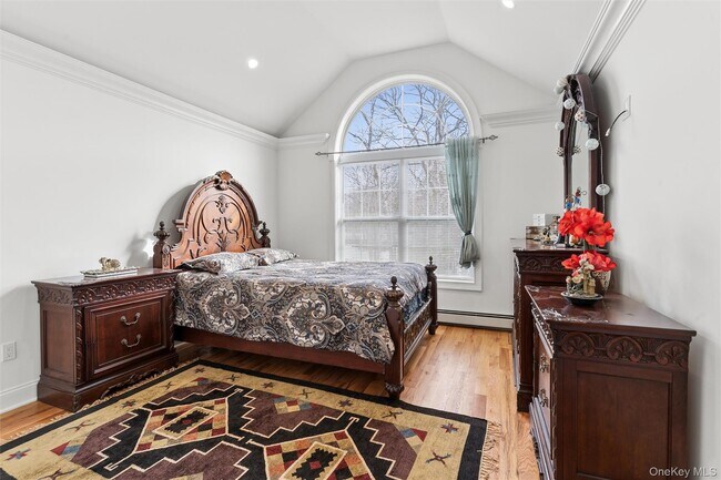 Building Photo - 16 Gateway Ct