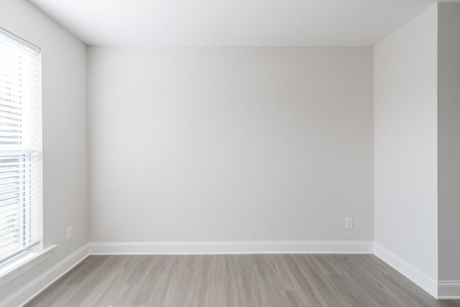 Building Photo - 3632 Trull St