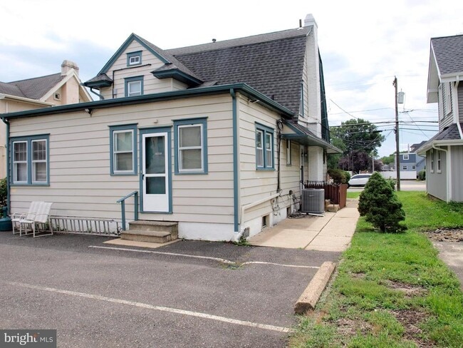 Building Photo - 407 White Horse Pike