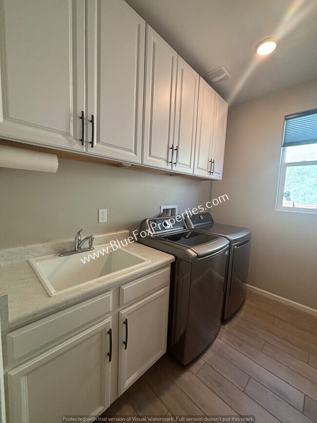Building Photo - 7706 W Sage Path