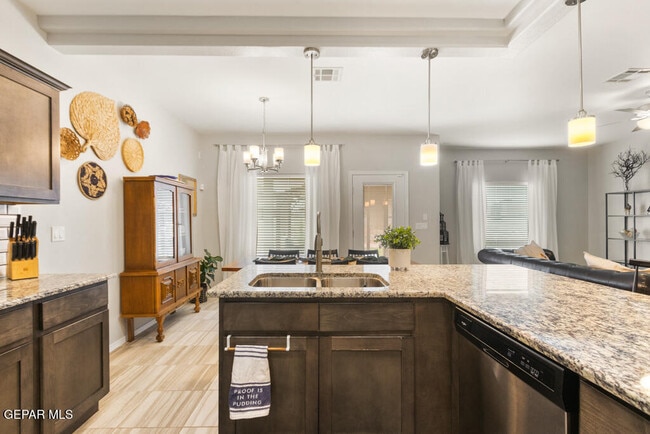 Building Photo - 14912 Louis Baudoin