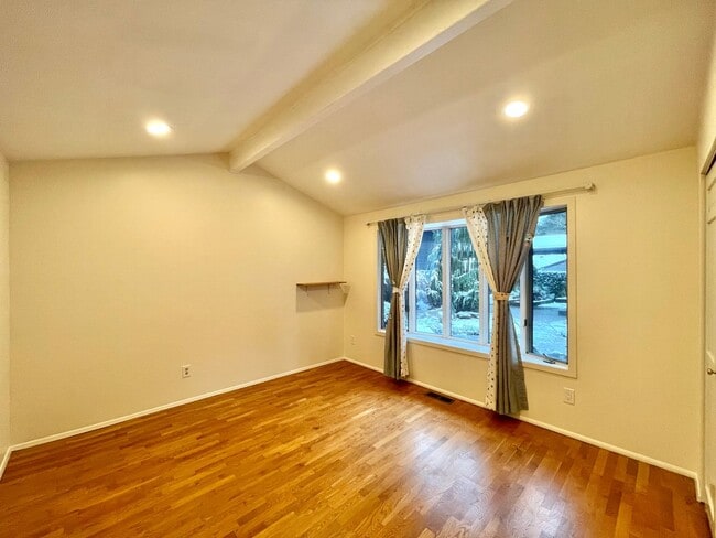 Building Photo - Great home for rent