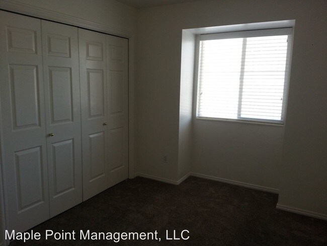 Building Photo - 42 N 640 E